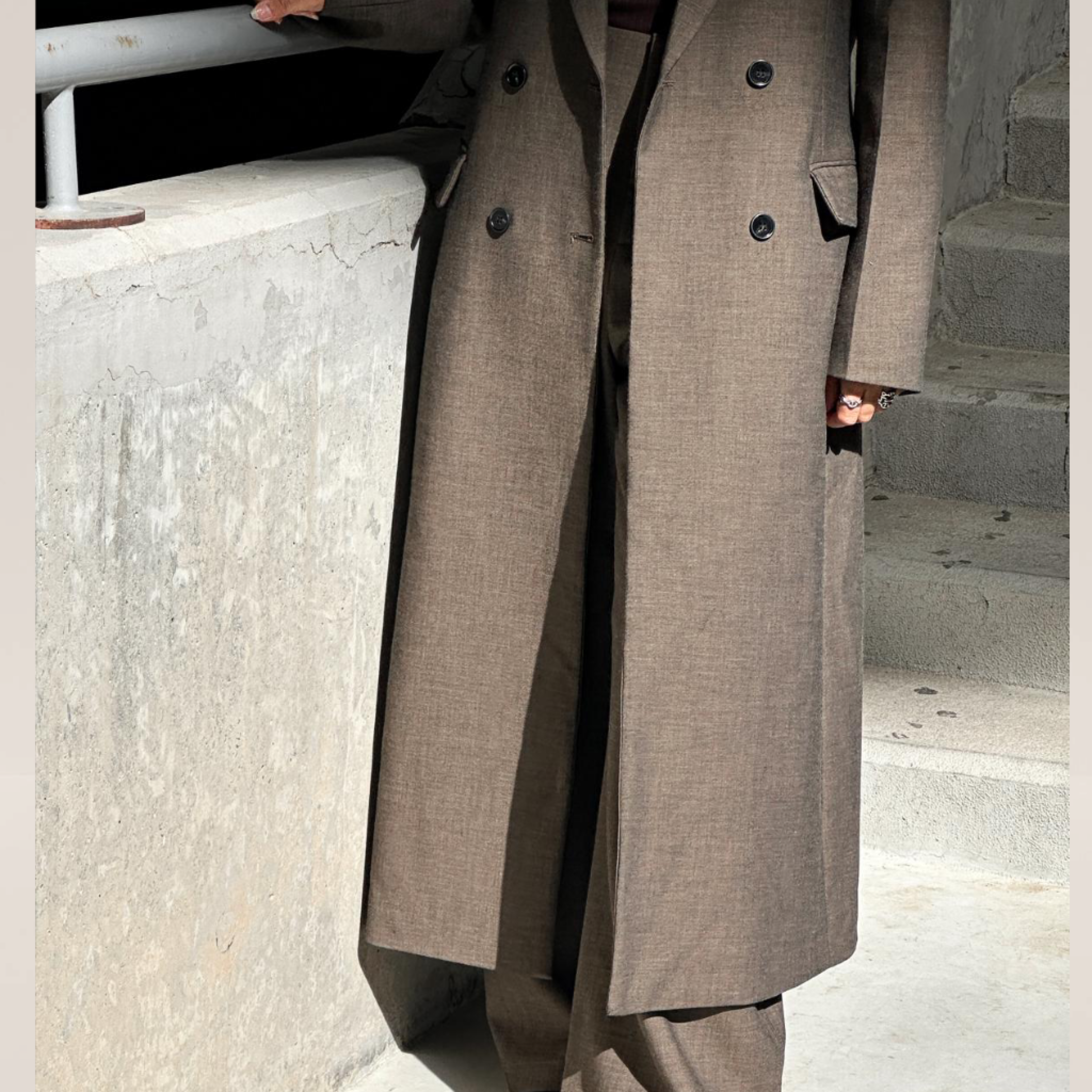 BROWN SET